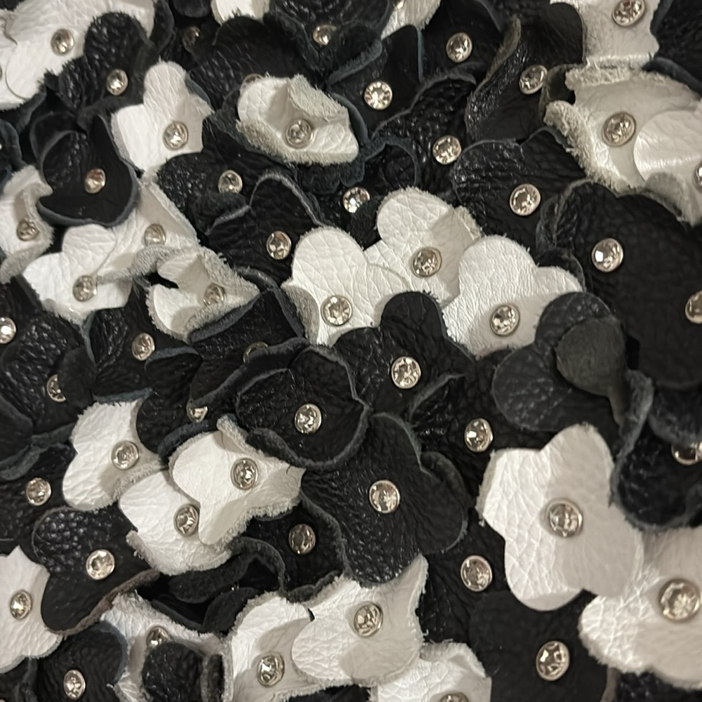 Ameri Leather Floral Black And White Shoulder Bag - image 2